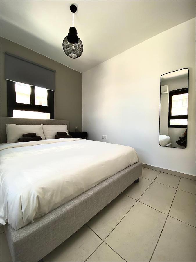 Paphos Sea La Vie #1 - Luxury Seaview Apartment מראה חיצוני תמונה